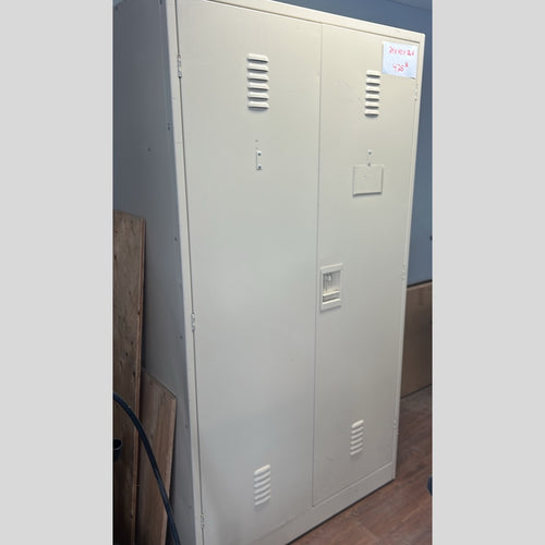 Armoire Haute Combinée Verrouillable Commerciale | Bureau L'Entrepôt
