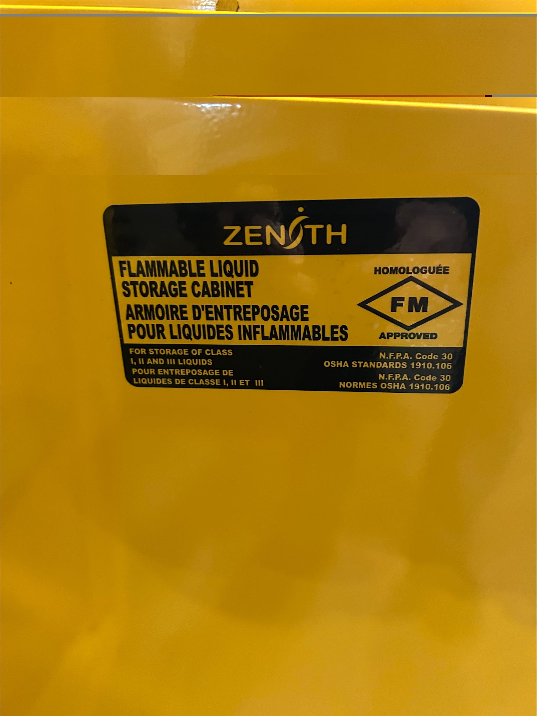 Armoire de Sécurité ZENITH pour Produits Inflammables