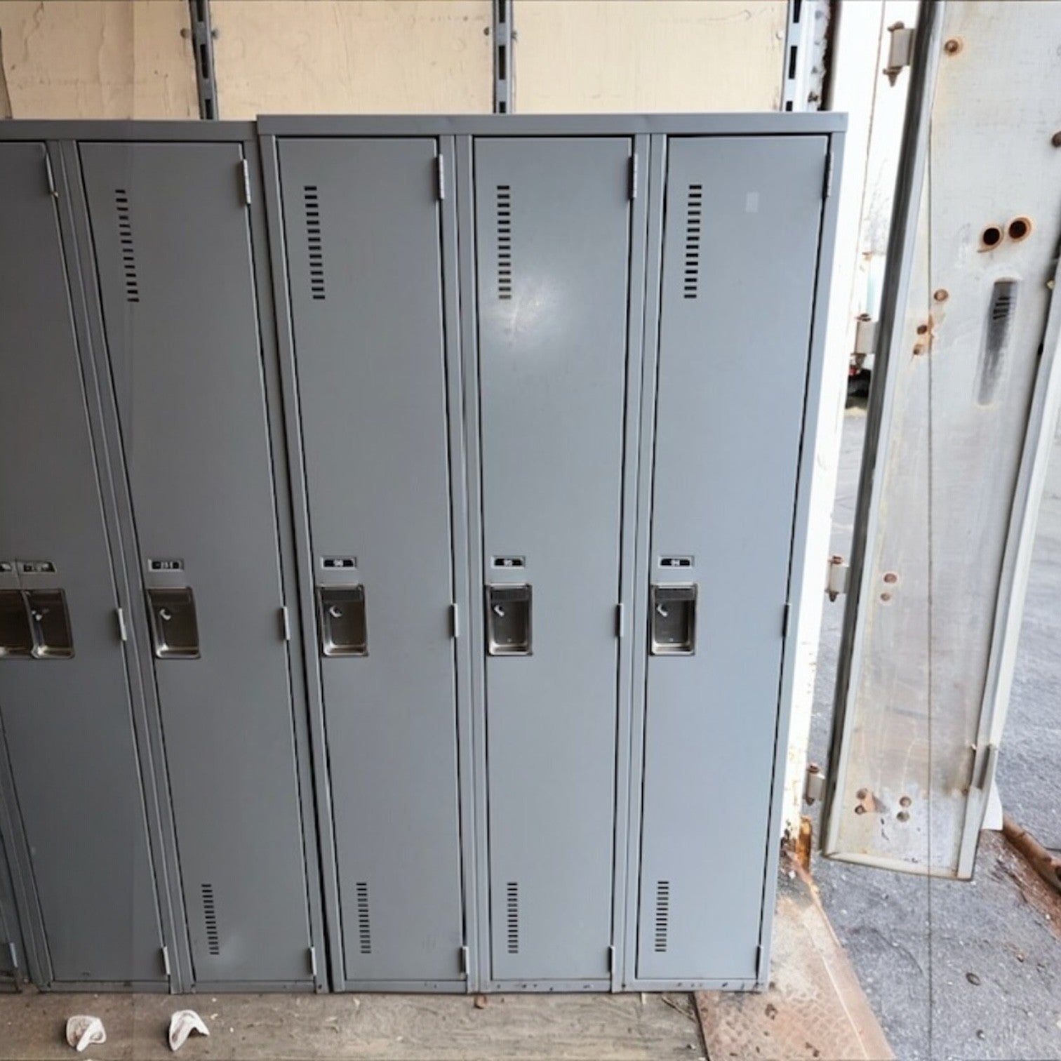 Casier Métallique Gris 4 Blocs | Bureau L'entrepôt